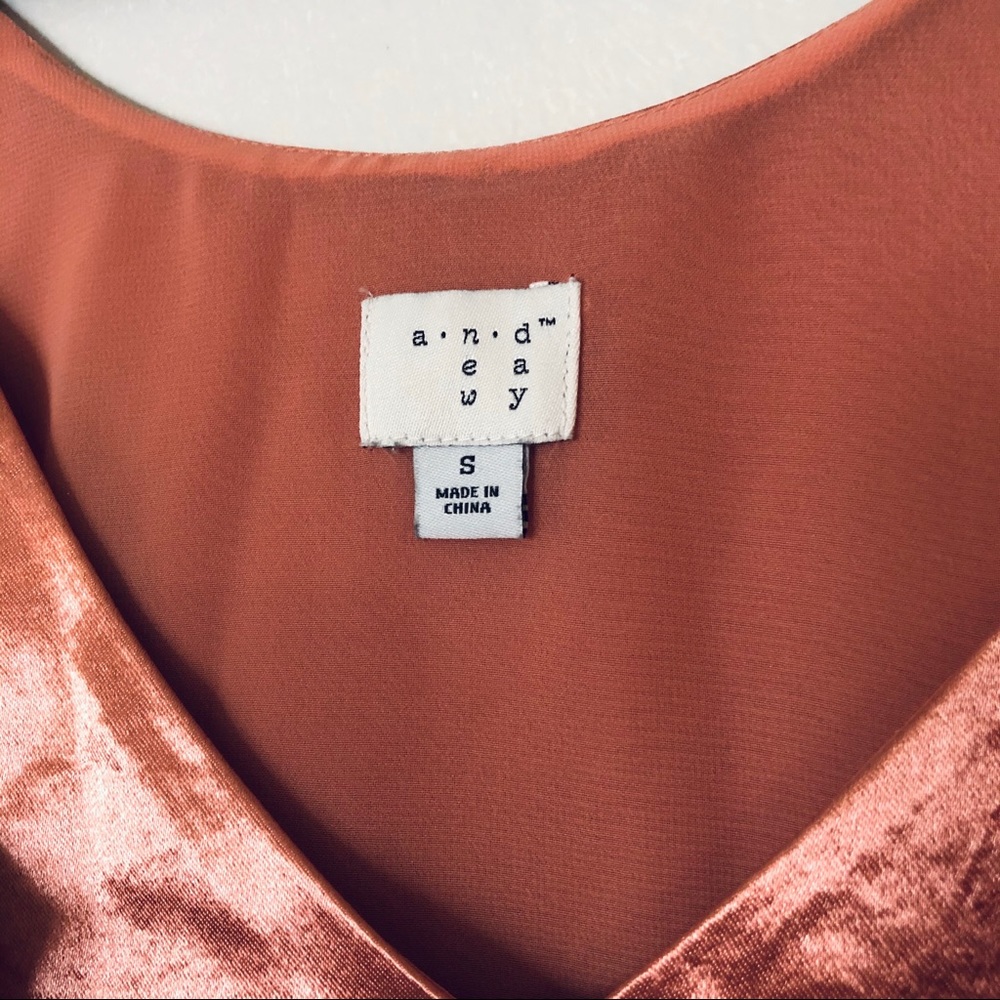 Dusty Orange Satin Top - Picture 3 of 3